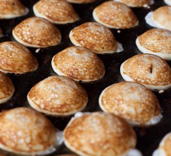 Poffertjes, the little fair pancakes